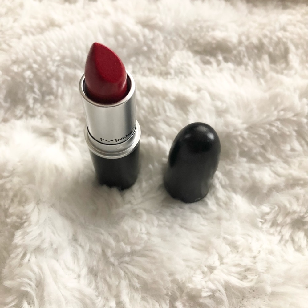 MAC Cosmetics cockney red lipstick - Picture 1 of 3